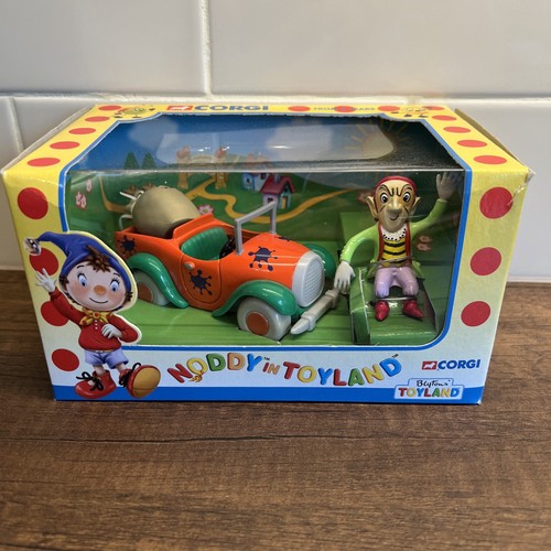 Boxed 2000 corgi - 2000, classics