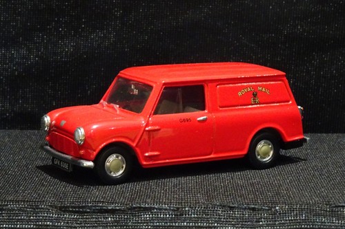 Corgi morris mini van - van, "royal