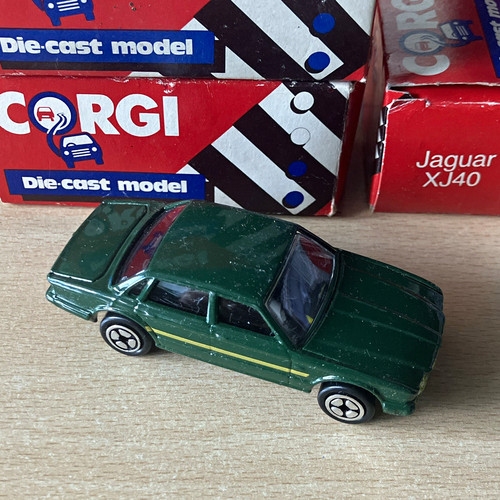 Corgi jaguar xj40 - jaguar,