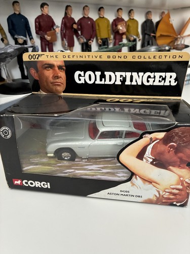 Corgi toys aston martin - toys, db5
