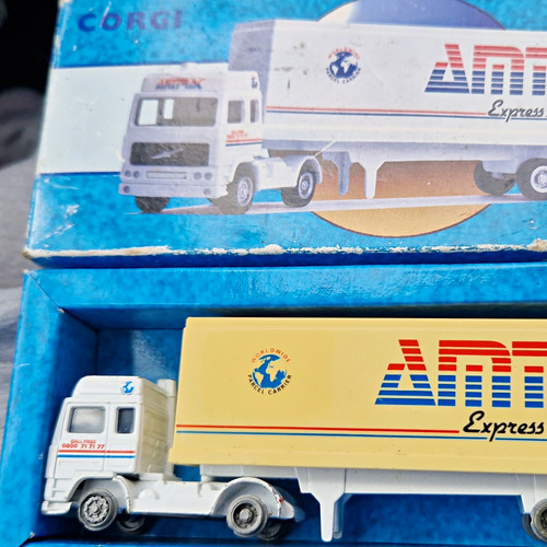 Corgi classics volvo - corgi,