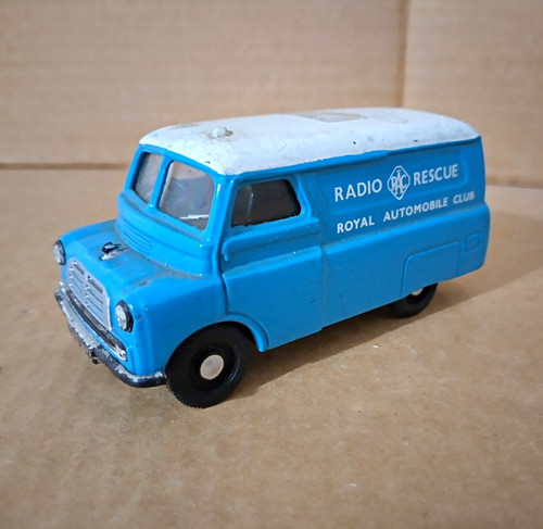Corgi classics 96904 bedford - 96904,