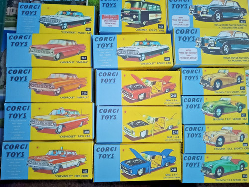Corgi boxes 220 241 - corgi, (bp)