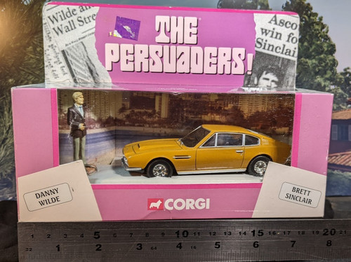 Corgi the pursuaders - corgi,