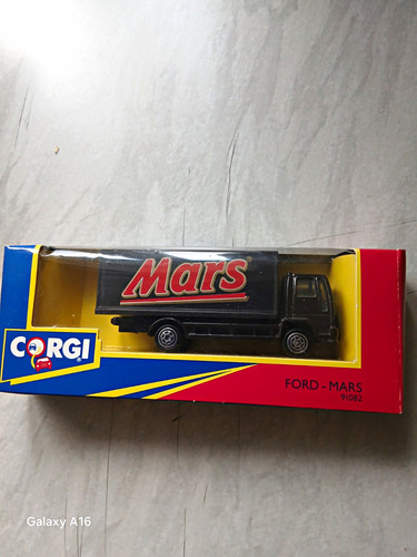 Corgi classics ford mars truck - corgi,