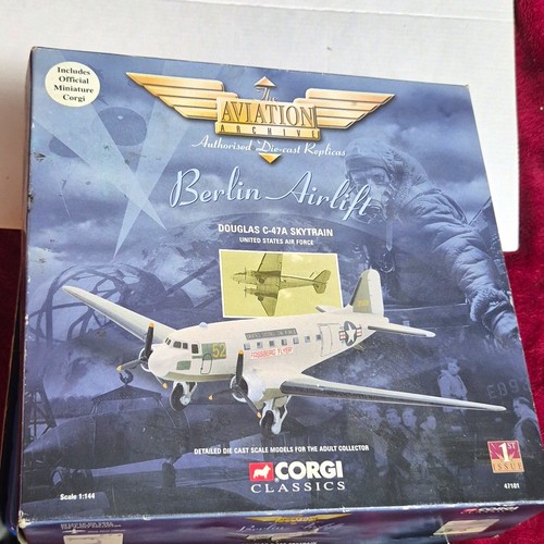 Corgi classics berlin airlift - corgi,
