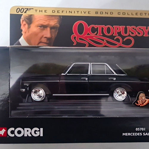 Corgi classics 007 octopussy - classics,