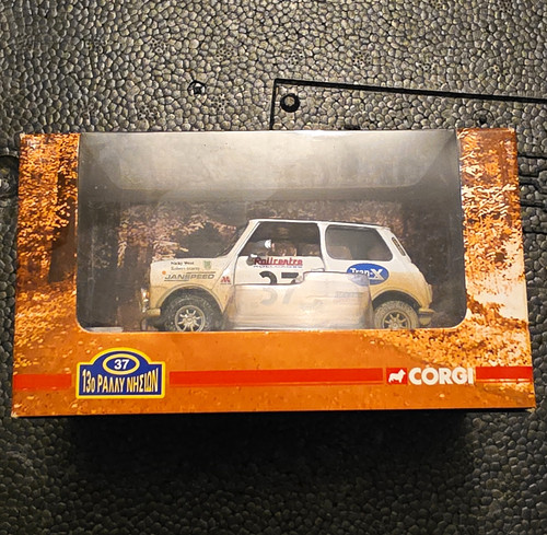 Corgi classics mini - classics, innocenti
