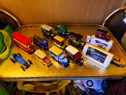 Corgi classics lledo days - &,
